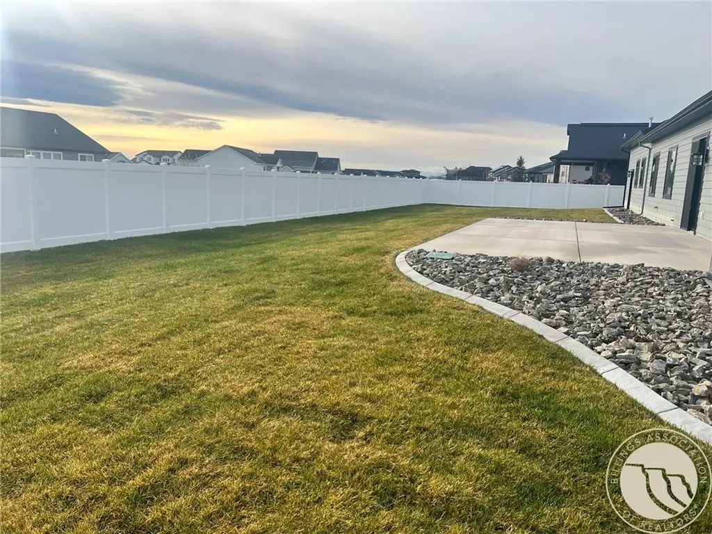1025 Vineyard Way Billings MT 59106