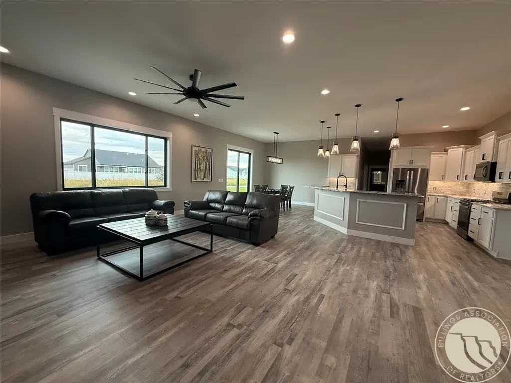 1025 Vineyard Way Billings MT 59106