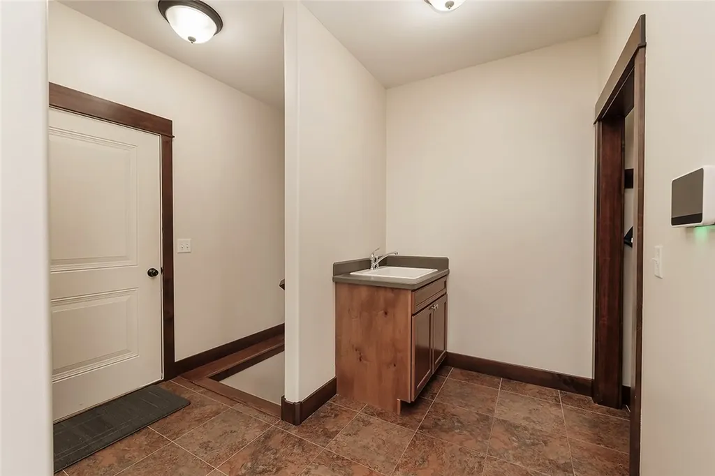 6317 Bear Paw Drive N Billings MT 59106