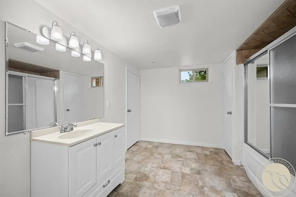 2645 Custer Avenue Billings MT 59102