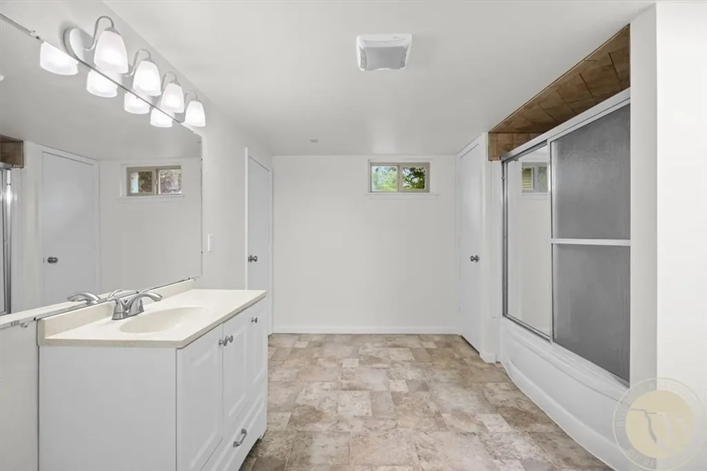 2645 Custer Avenue Billings MT 59102