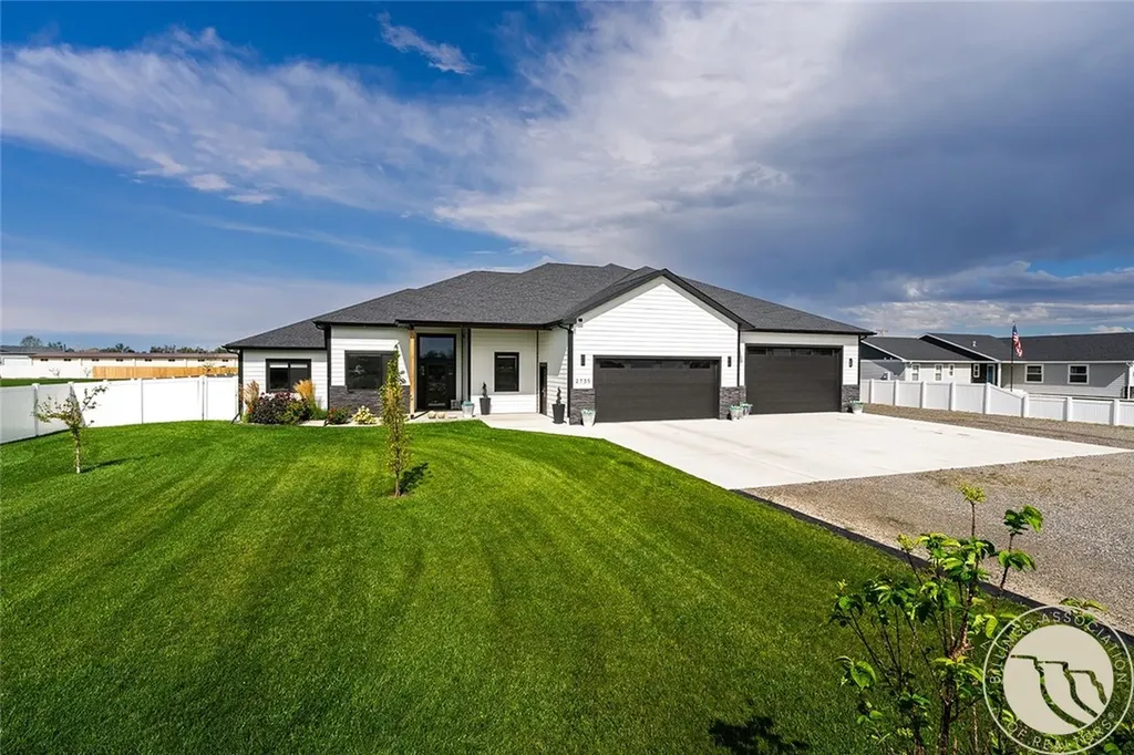2735 Hummingbird Way Billings MT 59105