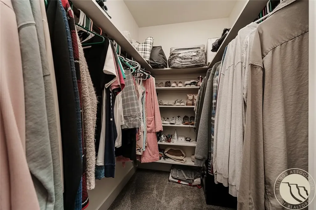 2735 Hummingbird Way Billings MT 59105