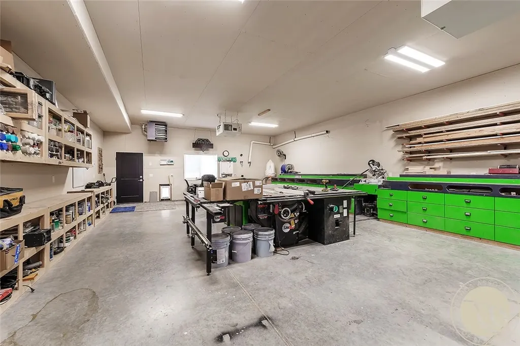 2735 Hummingbird Way Billings MT 59105