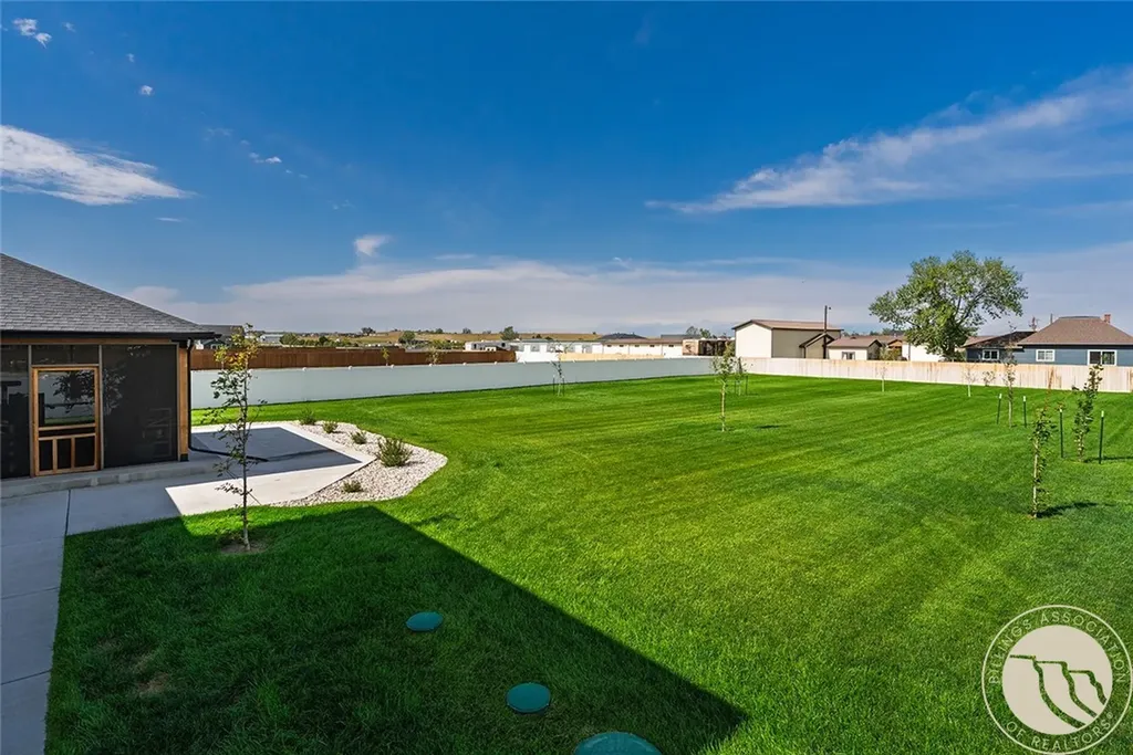 2735 Hummingbird Way Billings MT 59105