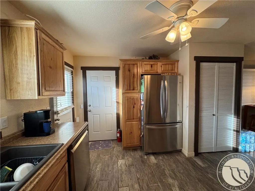 704 Hooper Street Big Timber MT 59011