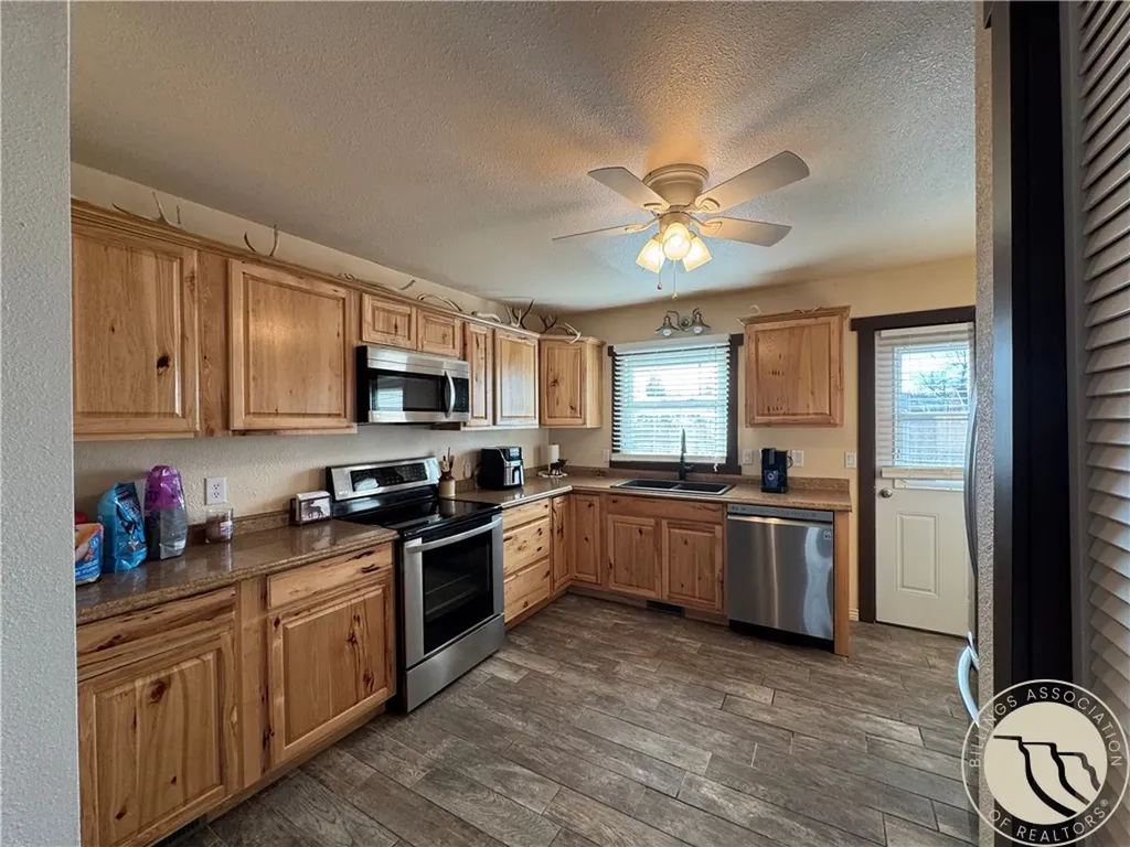 704 Hooper Street Big Timber MT 59011