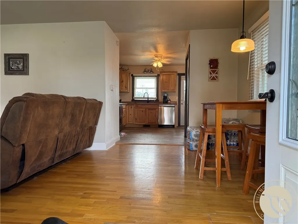 704 Hooper Street Big Timber MT 59011