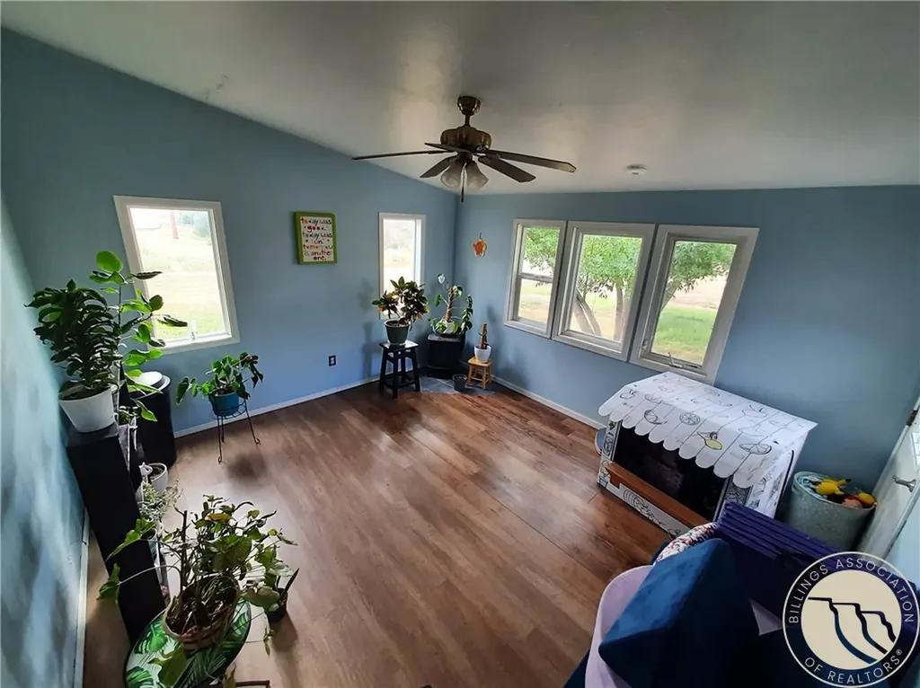 123 S 4th Street Bearcreek MT 59007