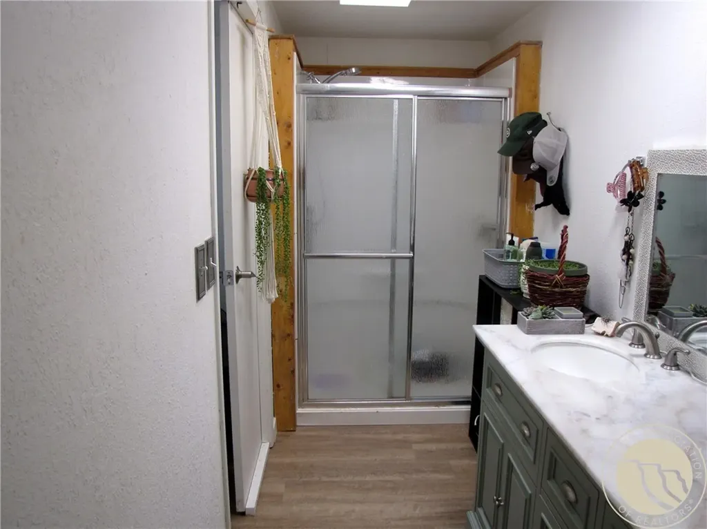 123 S 4th Street Bearcreek MT 59007