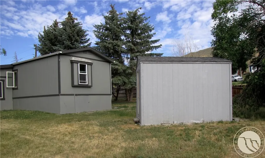 123 S 4th Street Bearcreek MT 59007