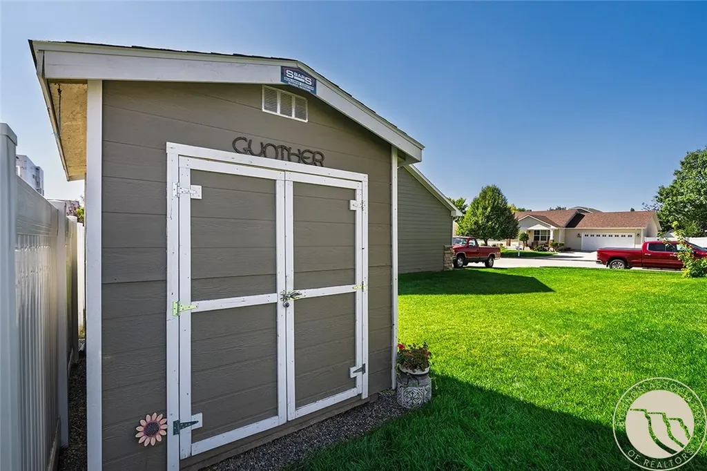 1747 Tiburon Lane Billings MT 59102