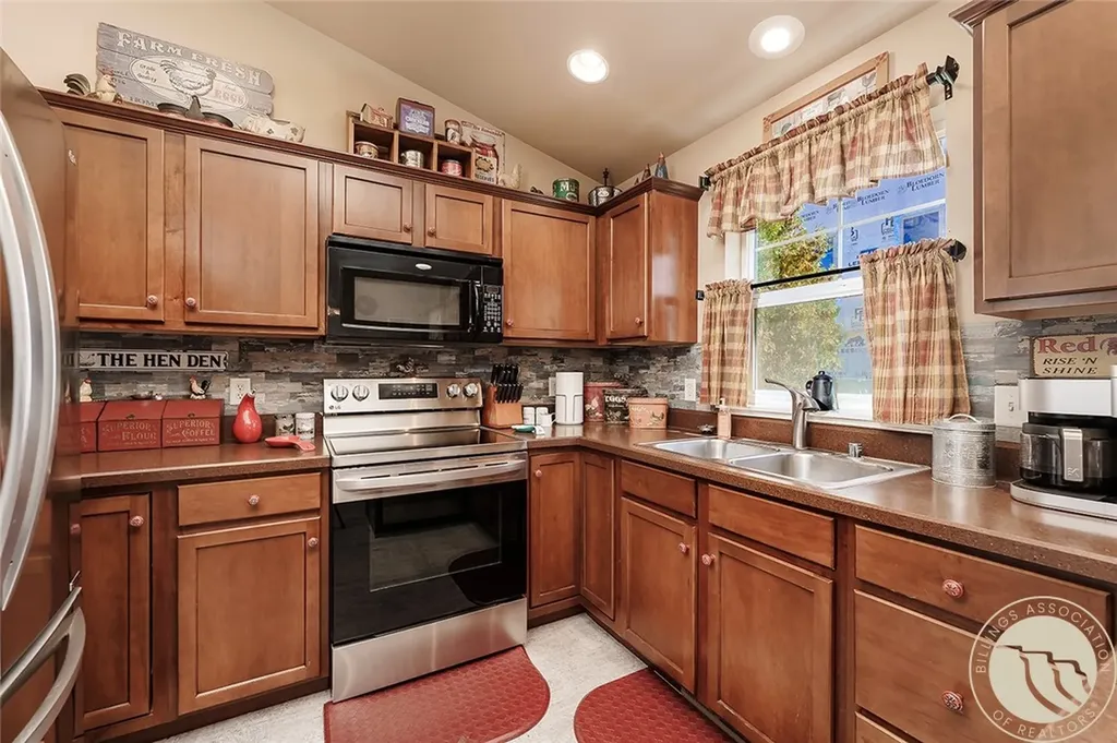 1747 Tiburon Lane Billings MT 59102