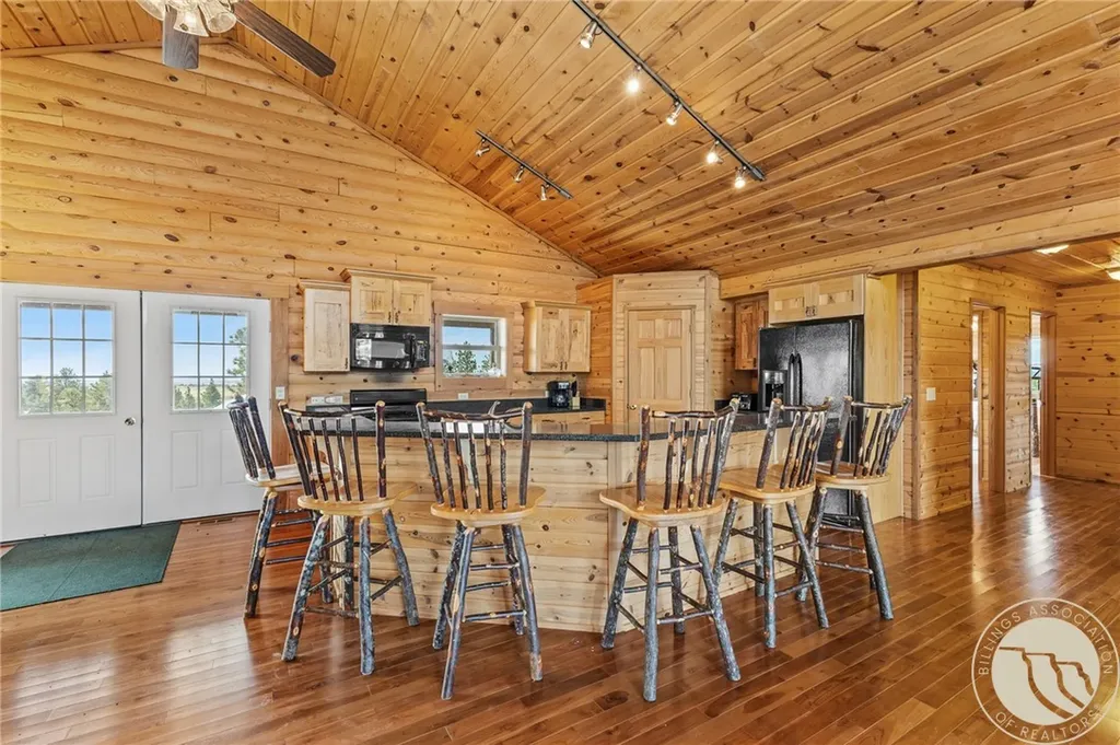 1601 Huffine Road Shepherd MT 59079