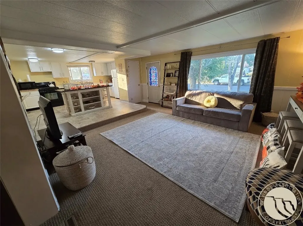 118 E Pleasant Avenue Baker MT 59313