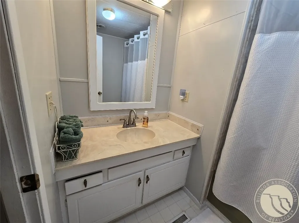 118 E Pleasant Avenue Baker MT 59313