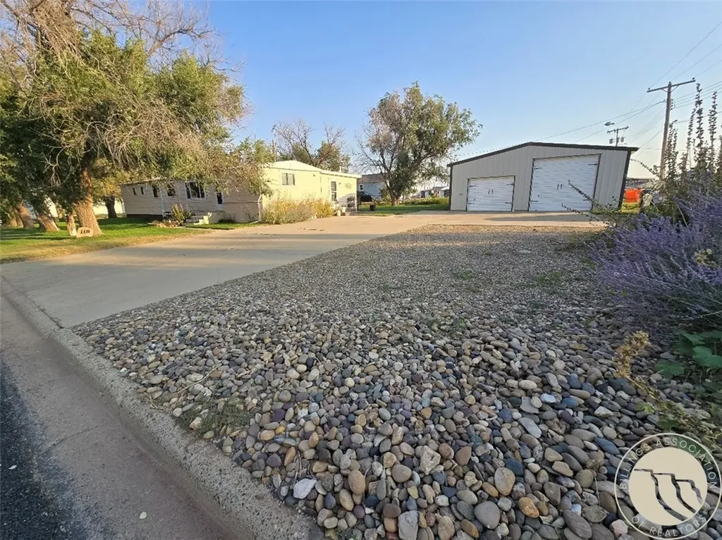 118 E Pleasant Avenue Baker MT 59313