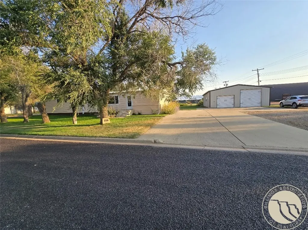 118 E Pleasant Avenue Baker MT 59313