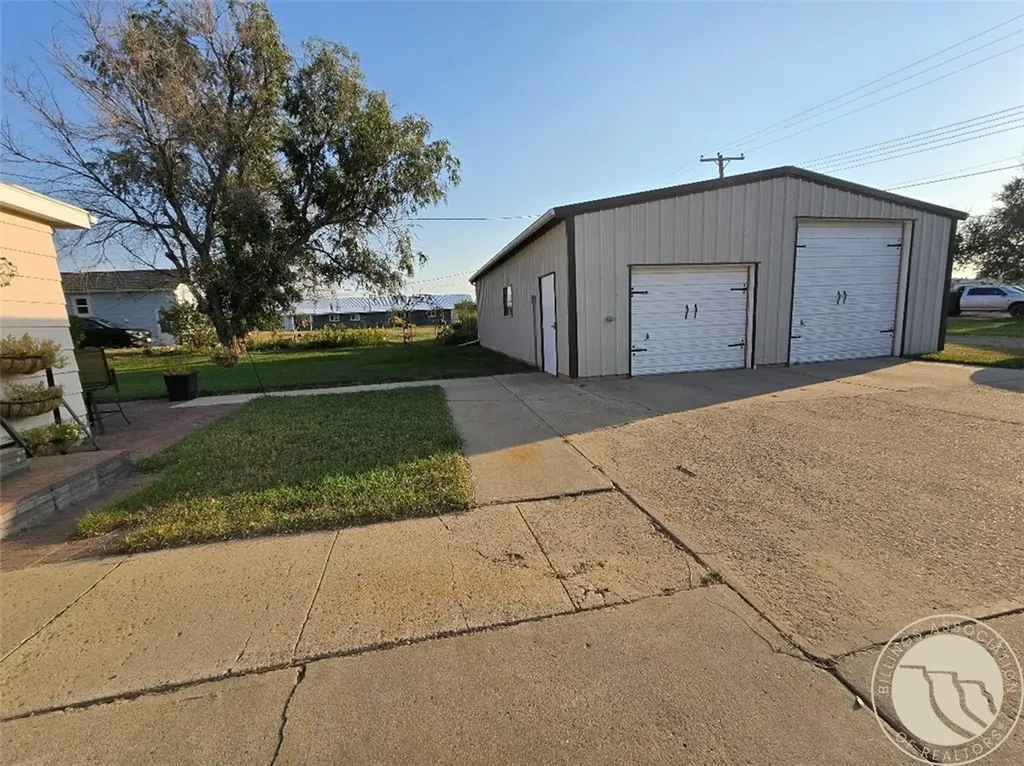 118 E Pleasant Avenue Baker MT 59313