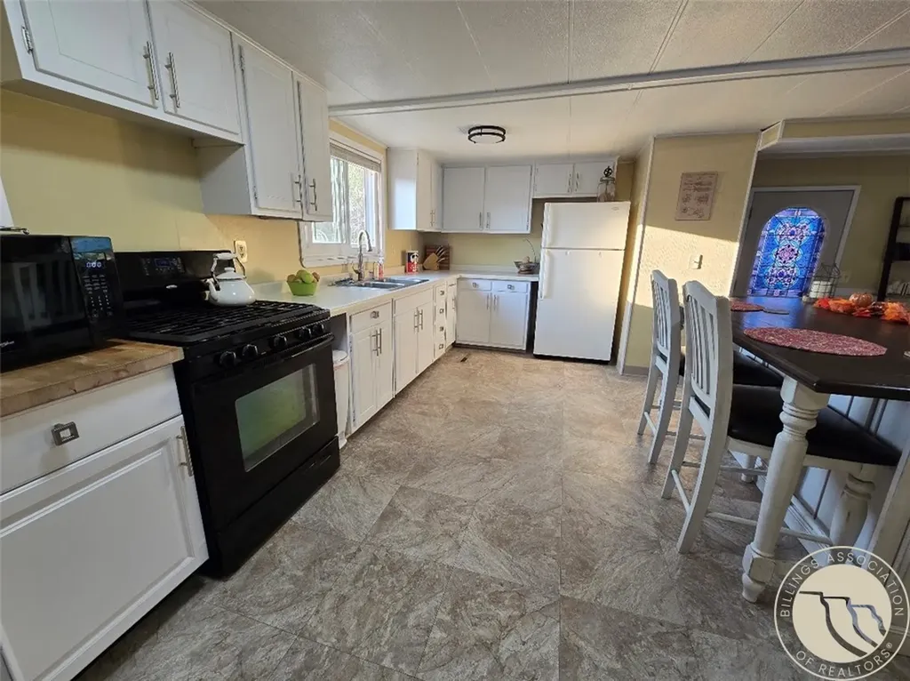 118 E Pleasant Avenue Baker MT 59313