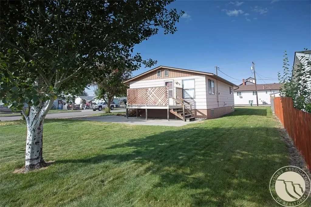125 7th E Hardin MT 59034