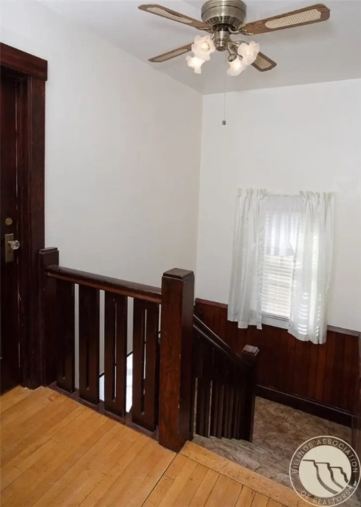 724 N Center Avenue Hardin MT 59034