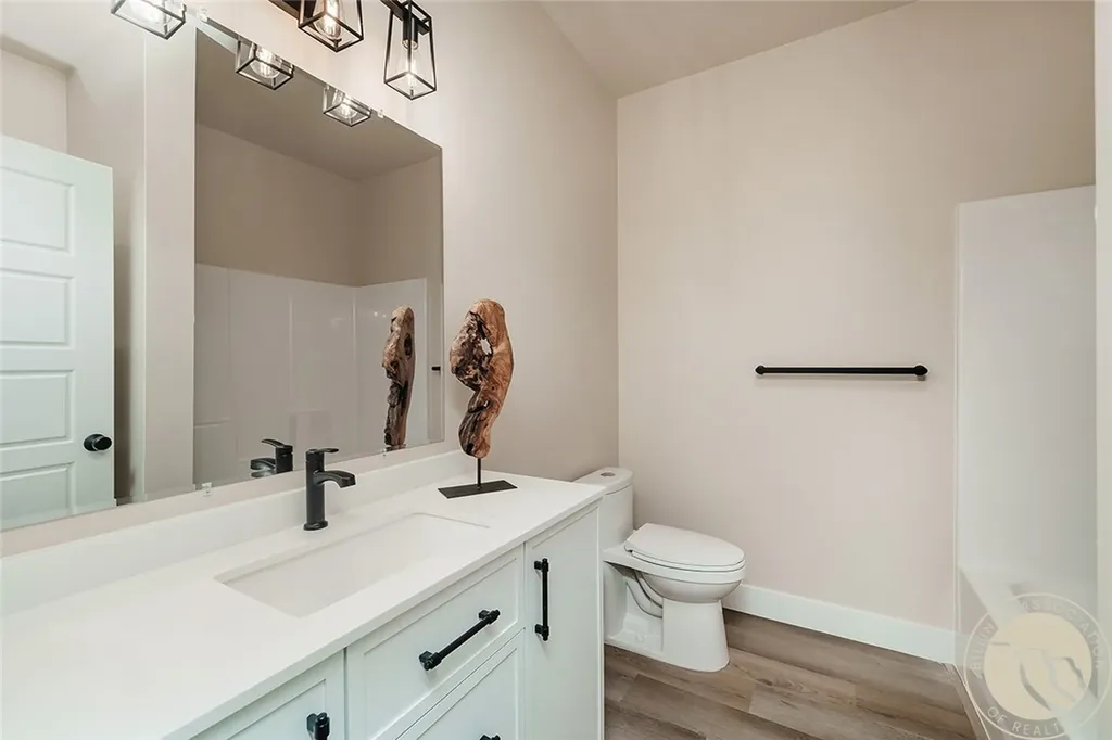 1327 Tania Circle Billings MT 59105