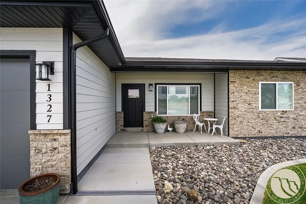 1327 Tania Circle Billings MT 59105