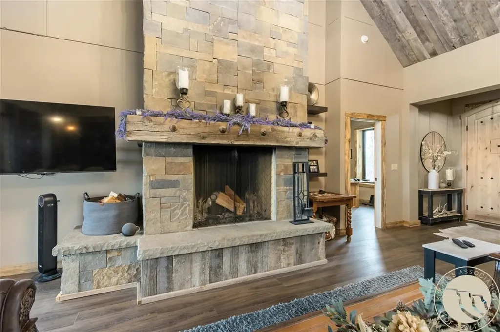 50 Pleasant Grove Road Roundup MT 59072