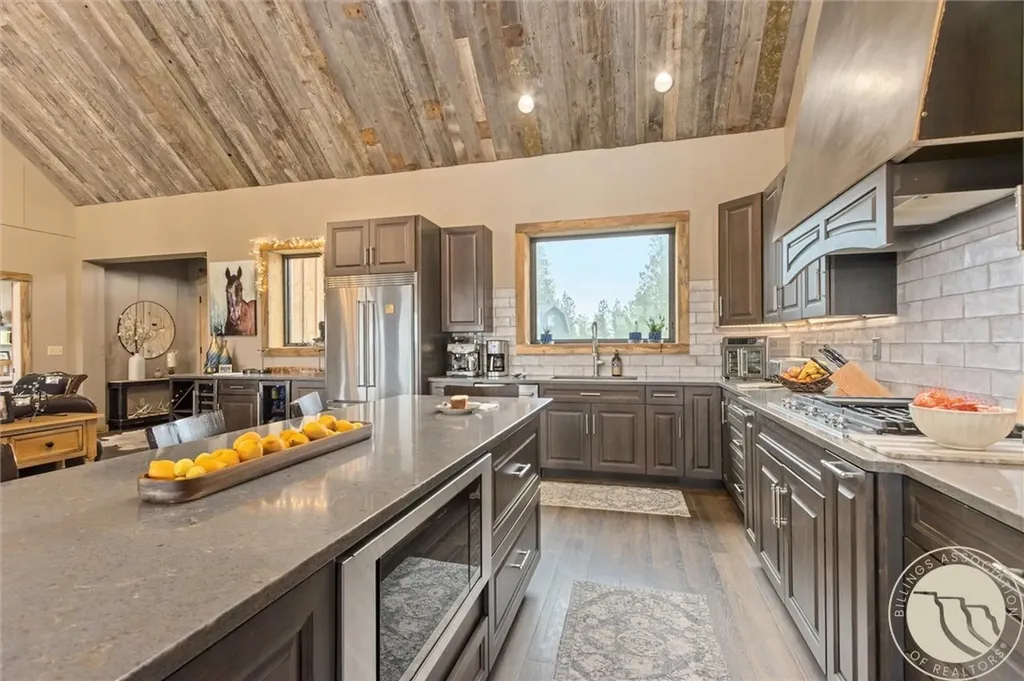 50 Pleasant Grove Road Roundup MT 59072