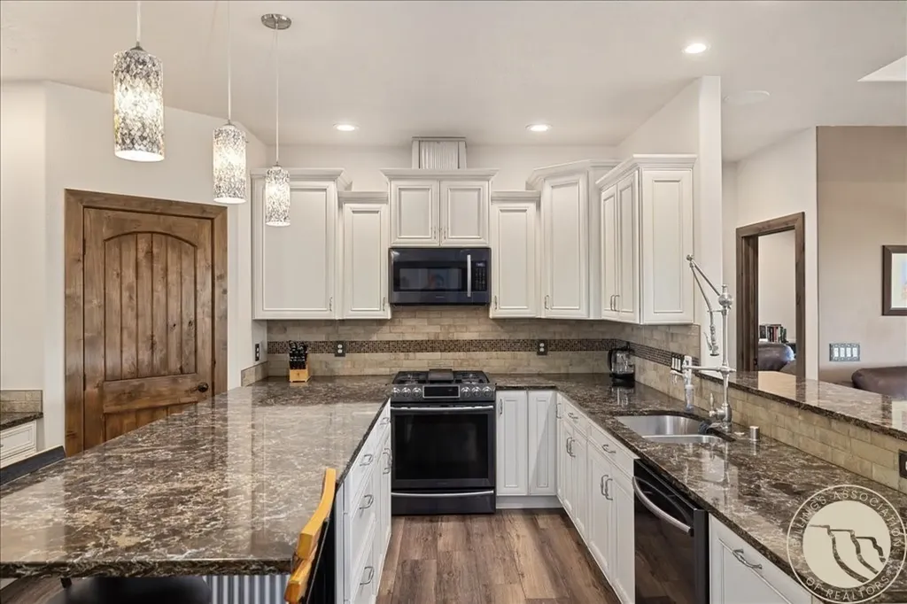 2900 Chief White Bird Trail Laurel MT 59044