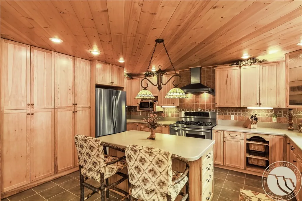 101 W Bridger Creek Road Big Timber MT 59011