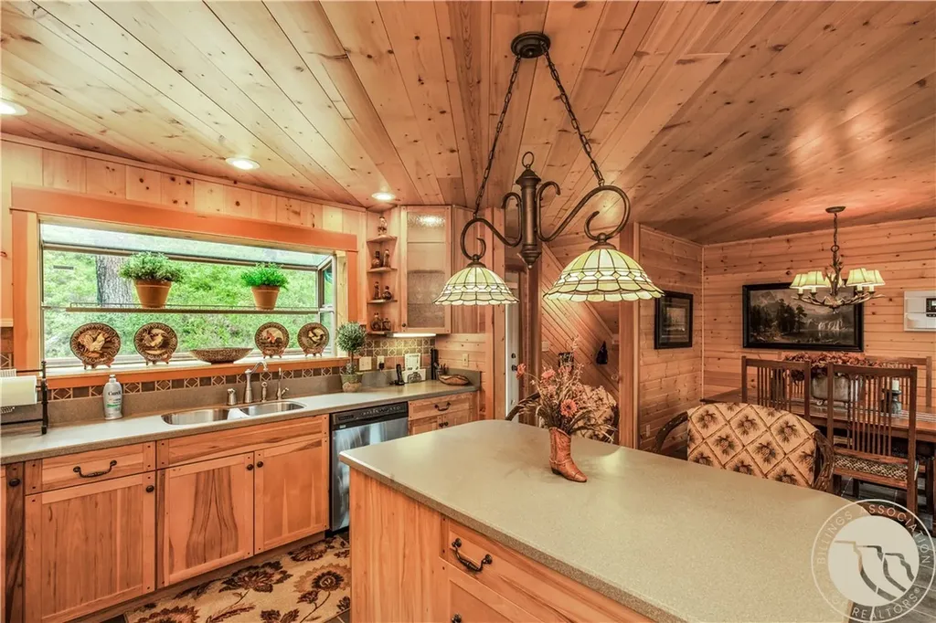 101 W Bridger Creek Road Big Timber MT 59011