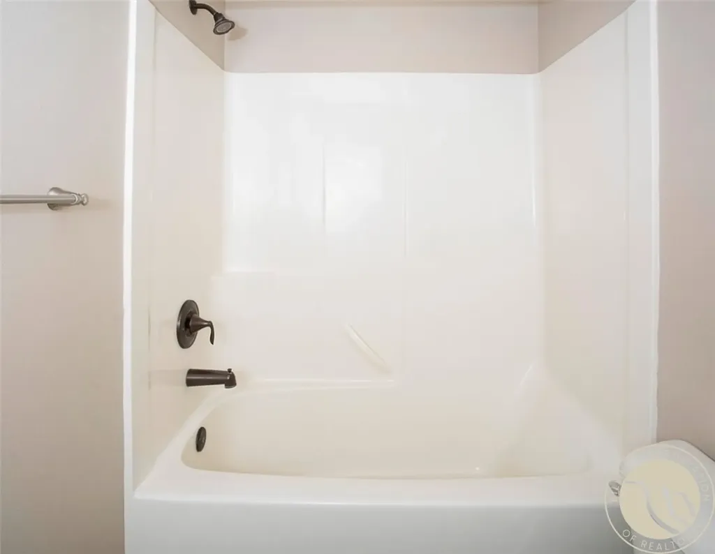 6424 Southern Bluffs Lane Billings MT 59106