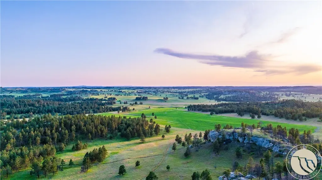 1234 Queens Point Road Melstone MT 59054