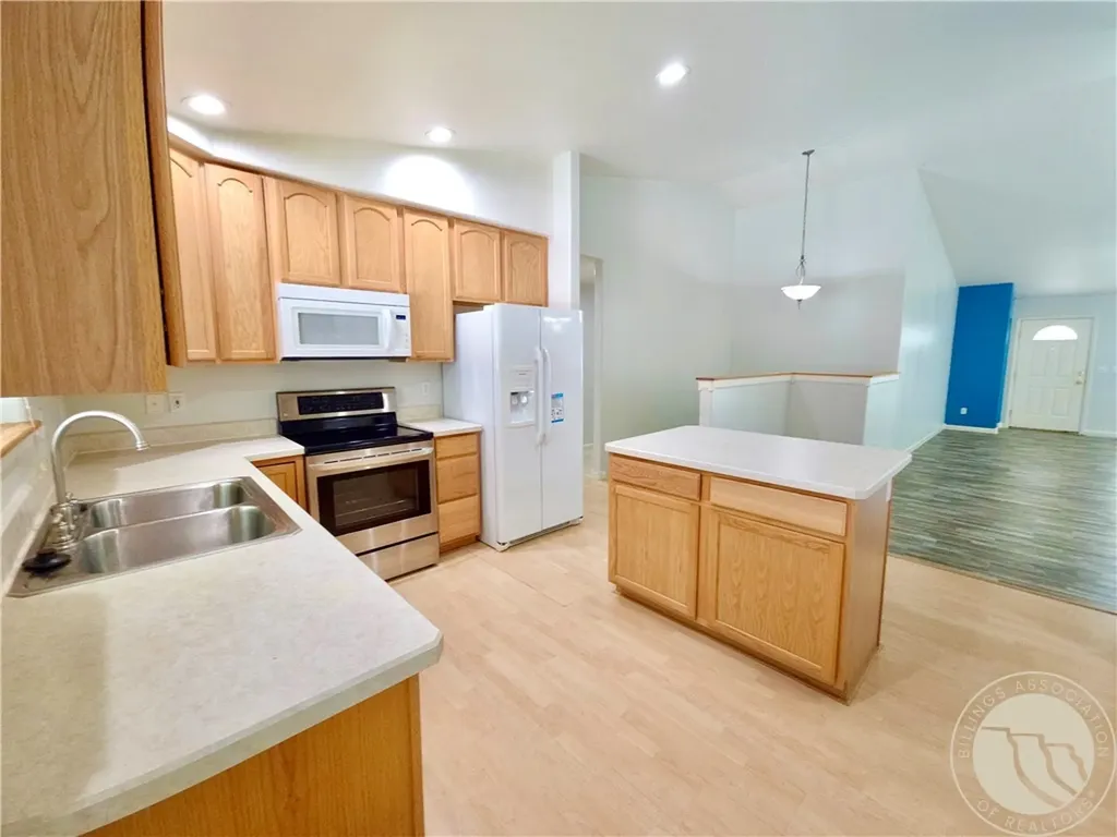 3121 New Hope Drive Billings MT 59102