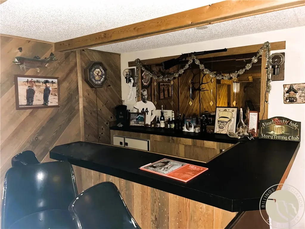 1144 Sugar Factory Road Hardin MT 59034