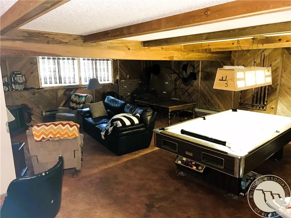 1144 Sugar Factory Road Hardin MT 59034