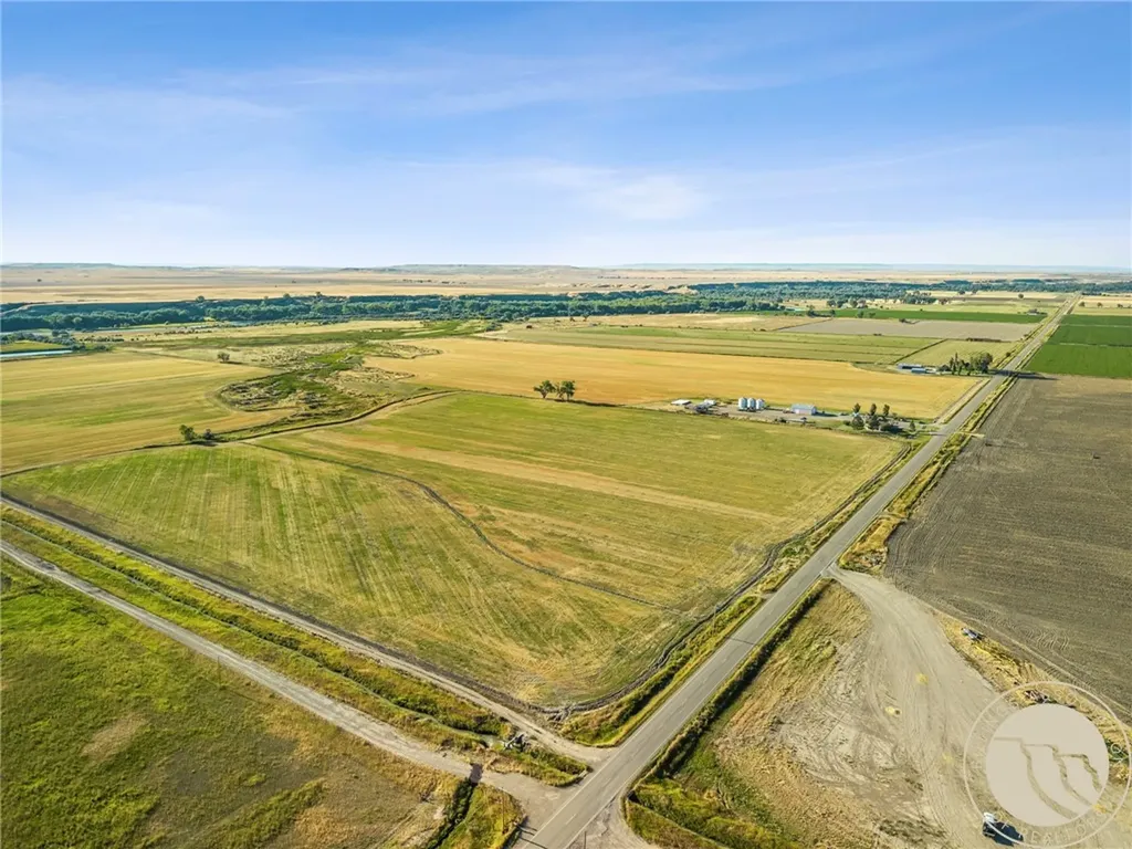 11698 Highway 313 Hardin MT 59034