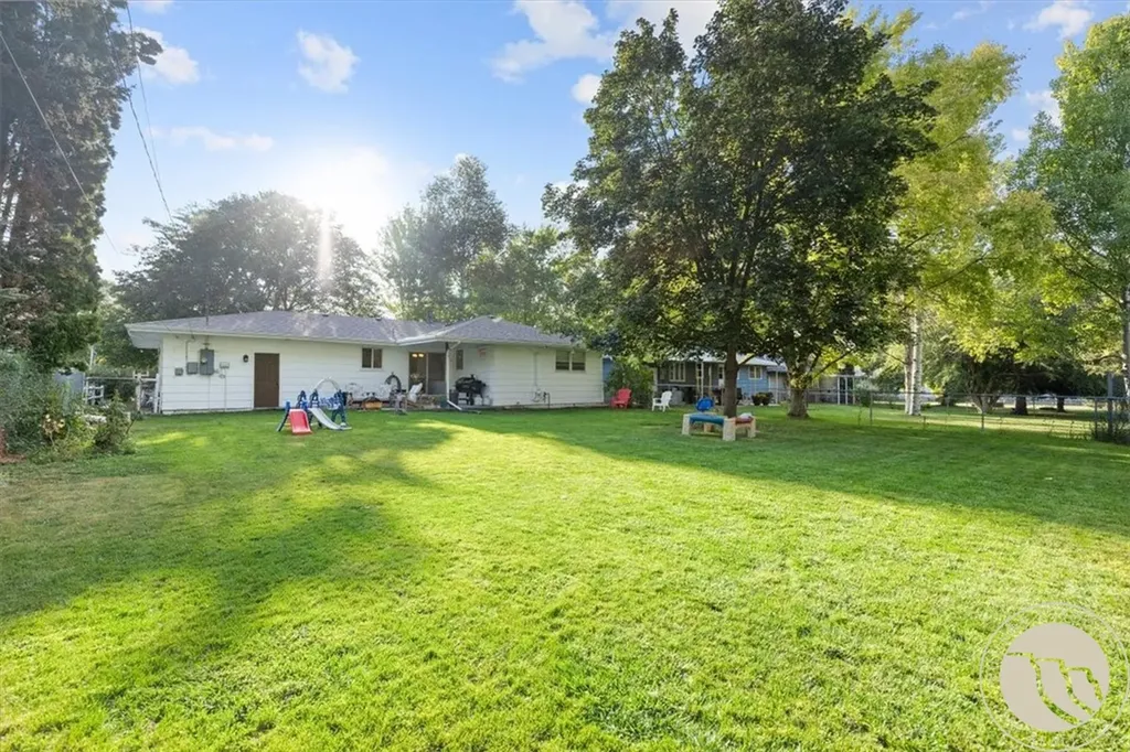 2124 Dahlia Lane Billings MT 59102