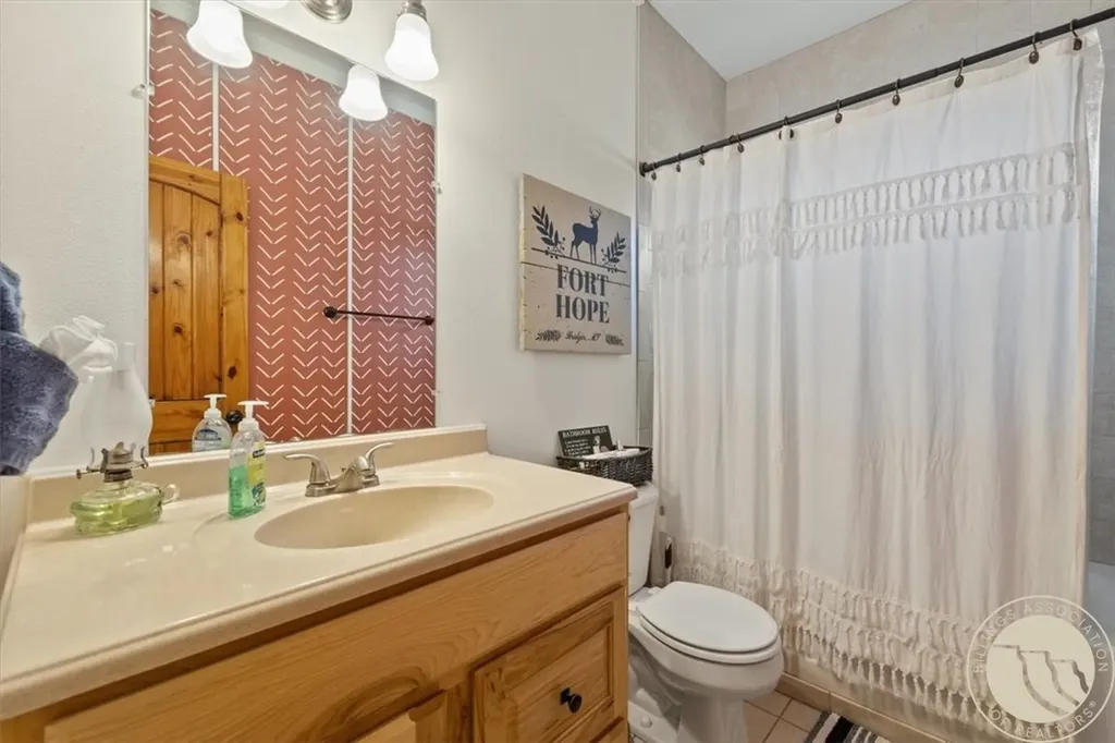 194 N Dry Creek Road Bridger MT 59014