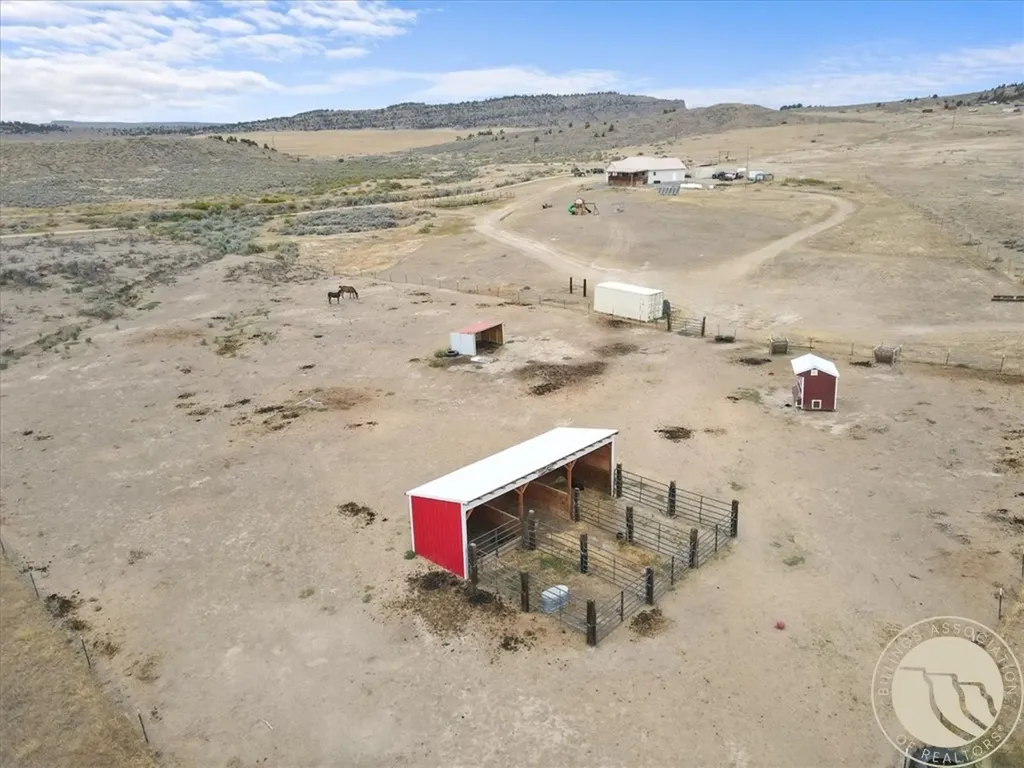 194 N Dry Creek Road Bridger MT 59014