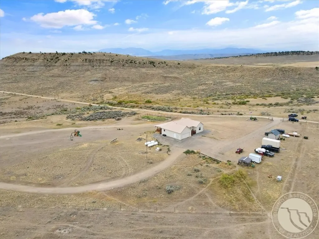 194 N Dry Creek Road Bridger MT 59014