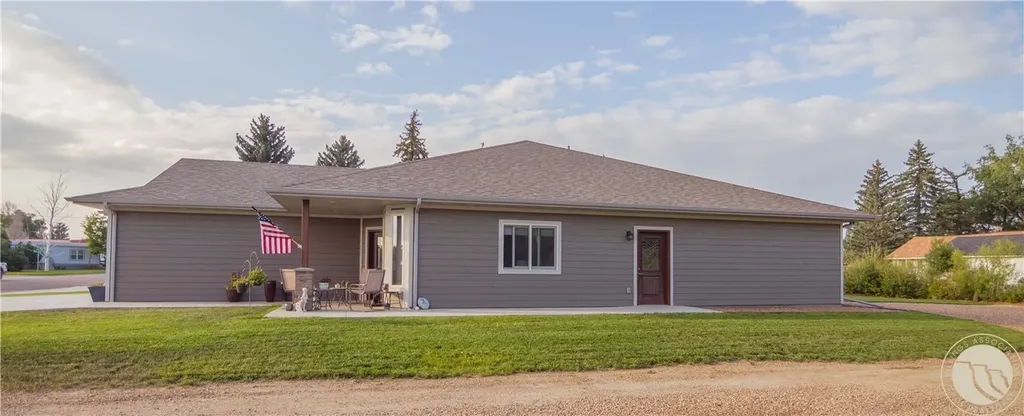 420 4th Avenue E Culbertson MT 59218