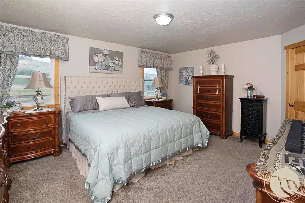 692 Quarry Road Columbus MT 59019