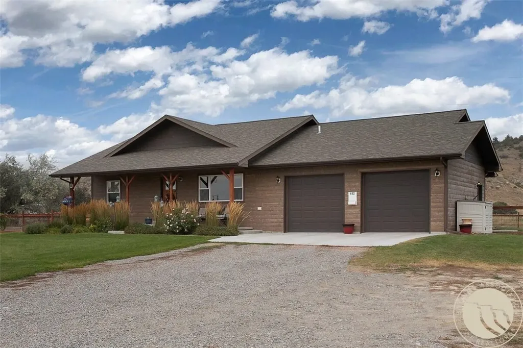 692 Quarry Road Columbus MT 59019