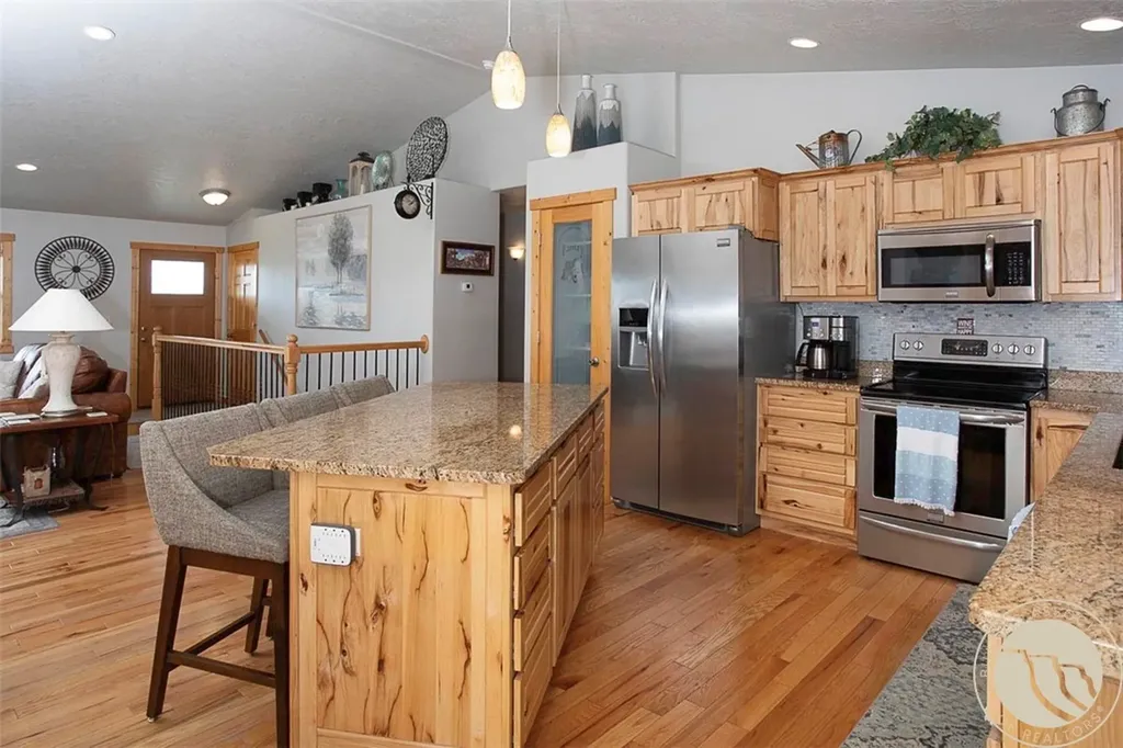692 Quarry Road Columbus MT 59019
