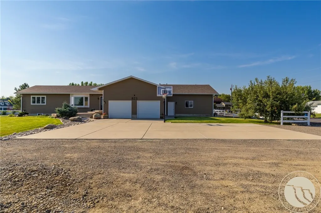 823 Ollie Street Billings MT 59106