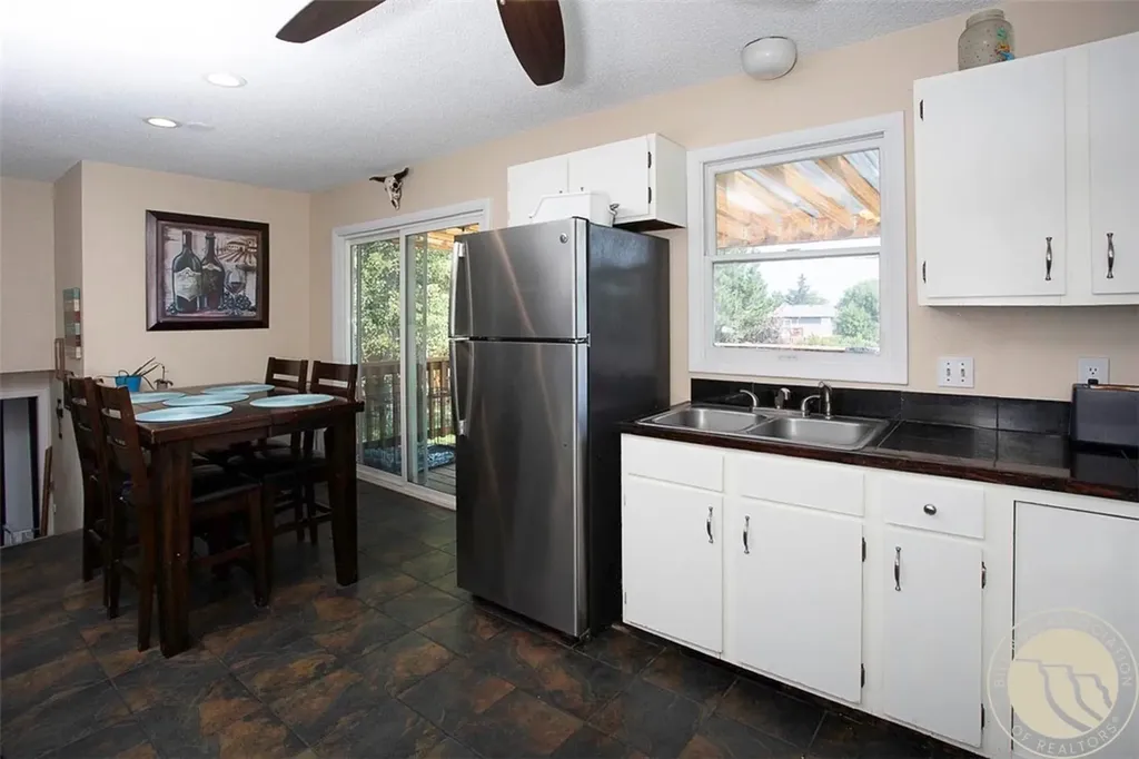 325 Sahara Drive Billings MT 59105