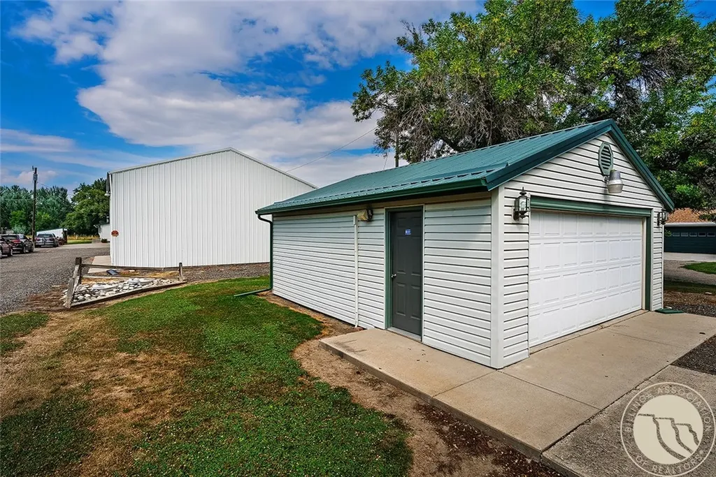 3905 King Avenue E Billings MT 59101